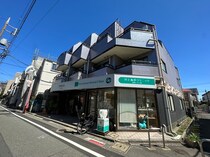 ヒルズ砧の外観写真