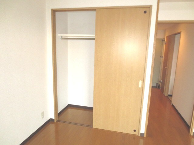 物件内観写真9　(収納)