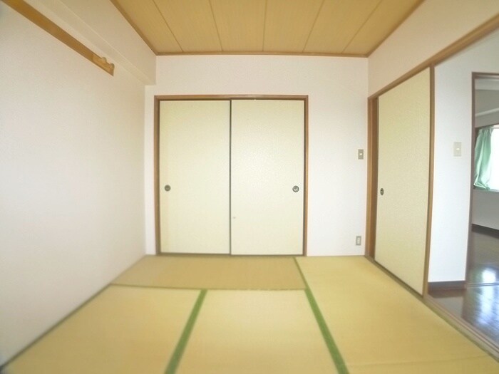 物件内観写真17　(居室)