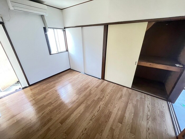 物件内観写真7　(居室)