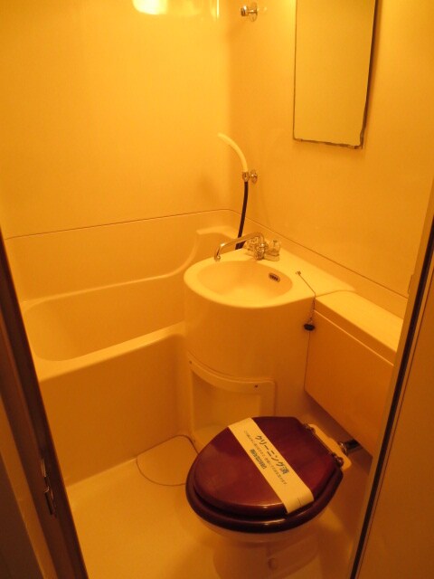 物件内観写真8　(バス／シャワールーム等)