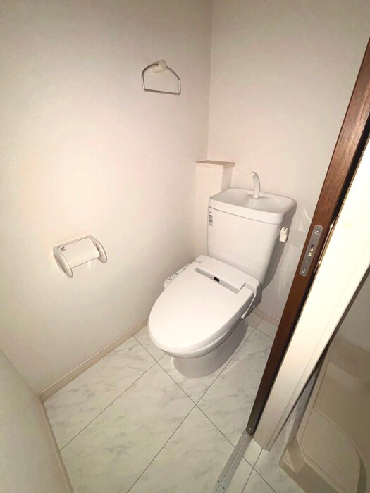 物件内観写真15　(トイレ)