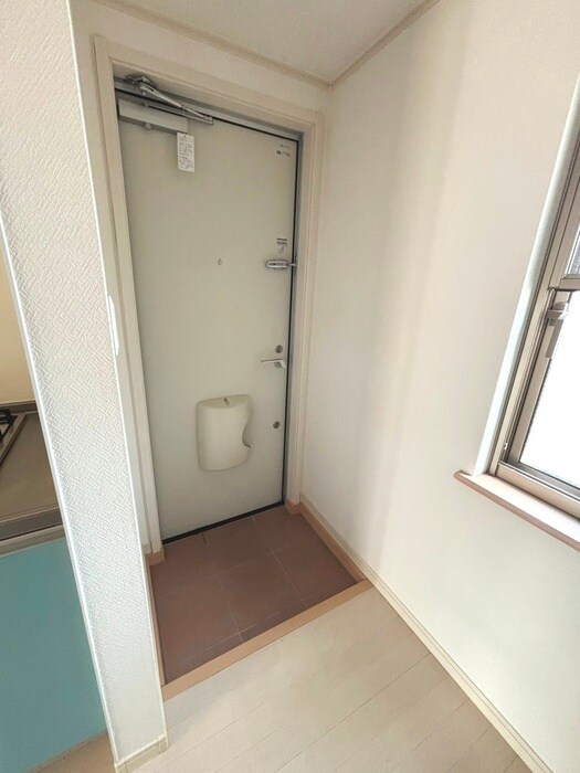 物件内観写真22　(玄関)