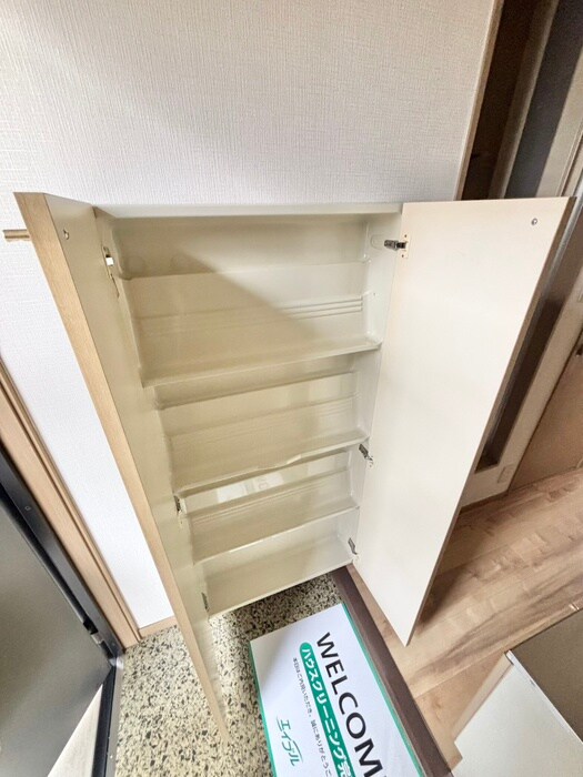 物件内観写真14　(靴箱)