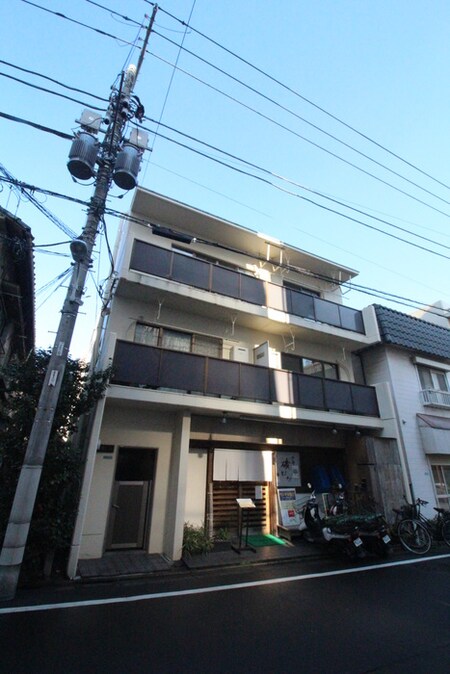 安藤ビル外観写真