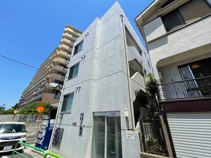 グリシュアーヴ旭町外観写真