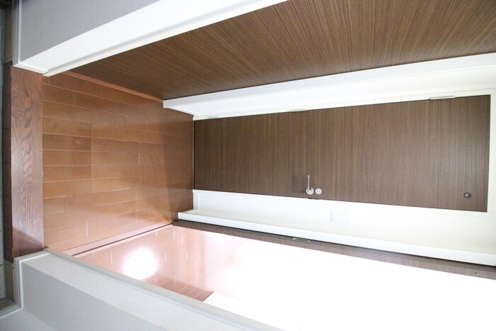 物件内観写真21　(廊下)