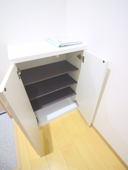 物件内観写真17　(靴箱)