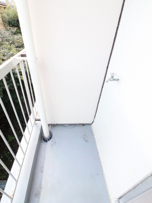 物件内観写真14　(洗濯機置場)