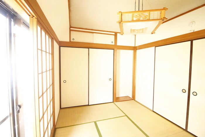 物件内観写真9　(居室)