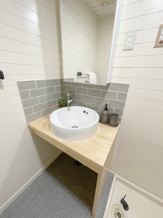 物件内観写真13　(洗面)