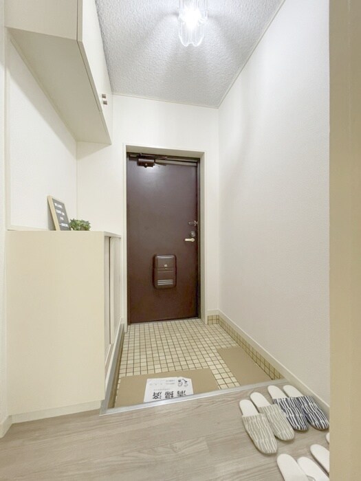 物件内観写真19　(廊下)