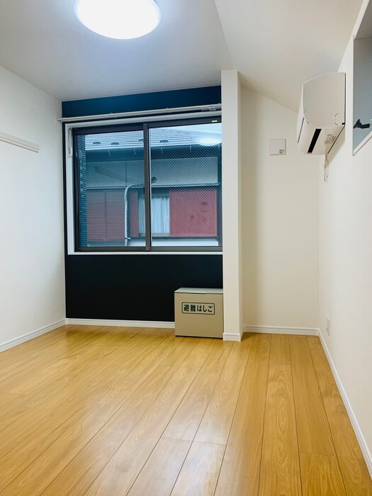 物件内観写真7　(居室)