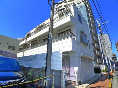 スペ－ス外観写真