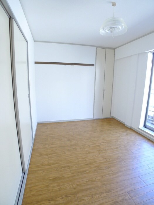 物件内観写真14　(居室)