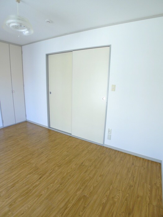 物件内観写真21　(居室)