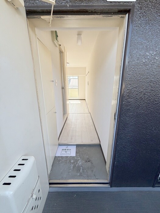 物件内観写真16　(廊下)