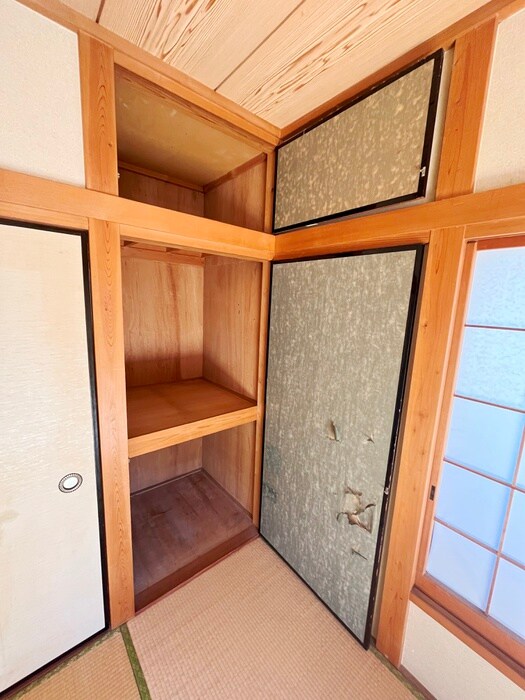 物件内観写真18　(収納)