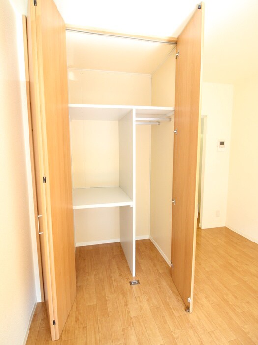 物件内観写真14　(収納)