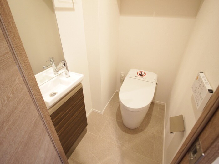 物件内観写真12　(トイレ)