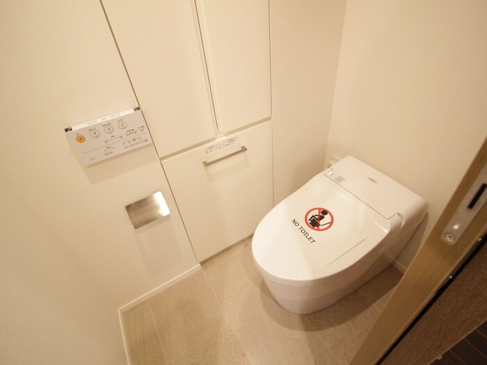 物件内観写真12　(トイレ)