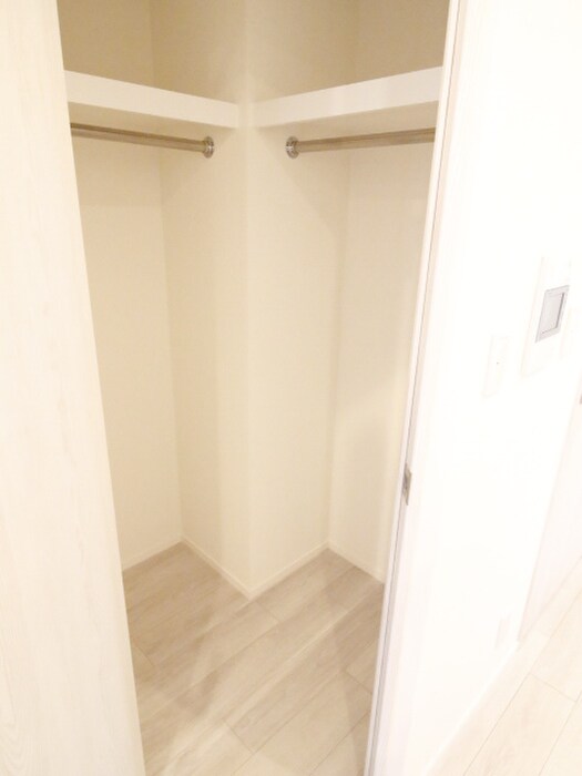 物件内観写真13　(収納)