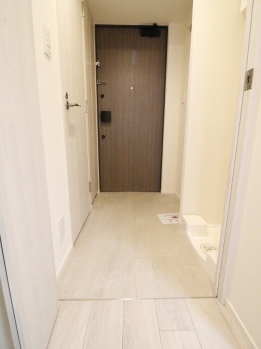 物件内観写真14　(玄関)
