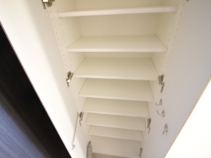 物件内観写真16　(靴箱)