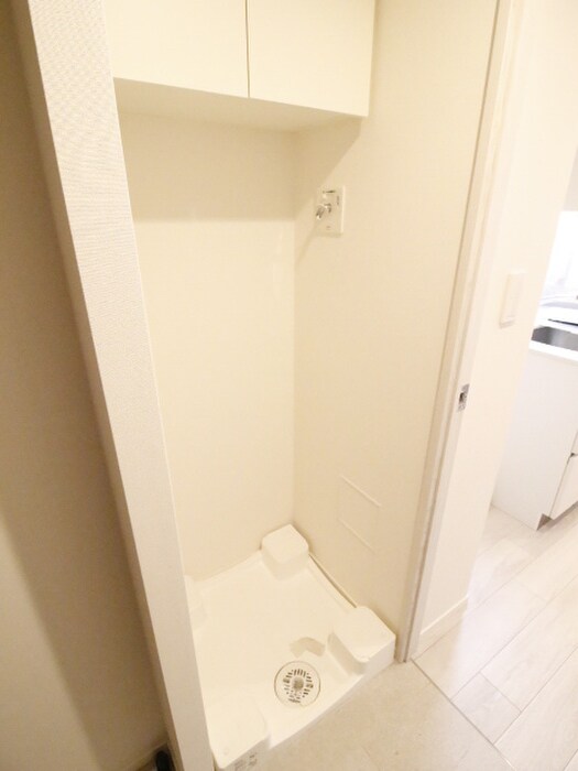 物件内観写真17　(洗濯機置場)