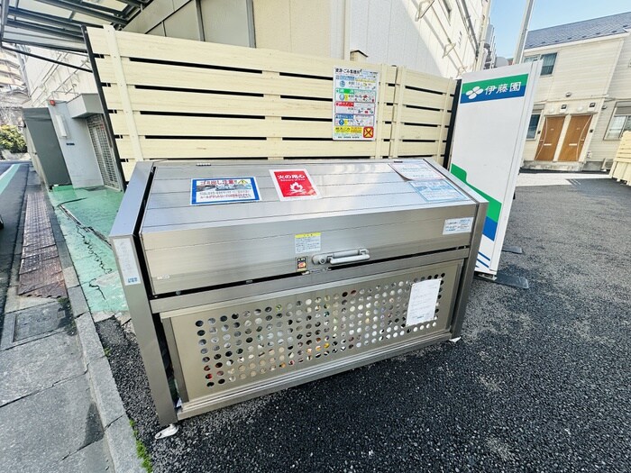 物件外観写真5　(建物設備)