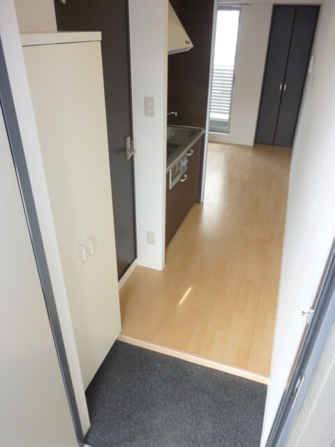 物件内観写真7　(廊下)