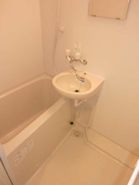 物件内観写真14　(バス／シャワールーム等)