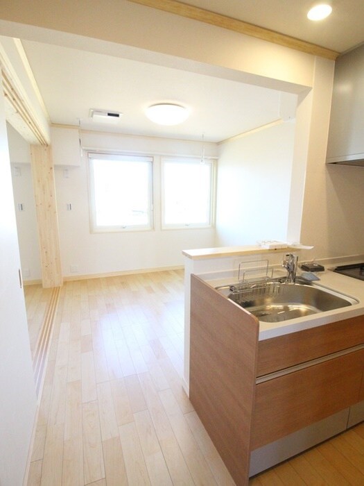 物件内観写真11　(内観写真)