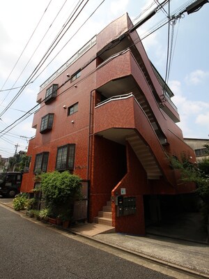 ＰＹＯＮハイツ外観写真