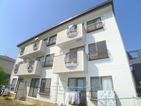 丸商グリ－ンライトマンション外観写真