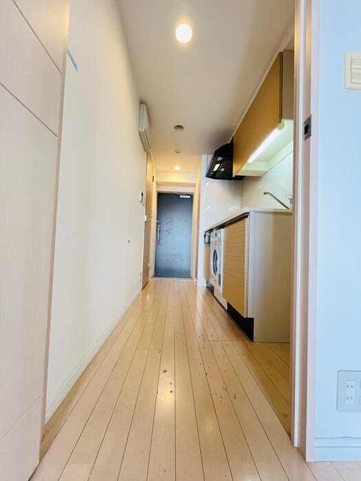 物件内観写真19　(廊下)