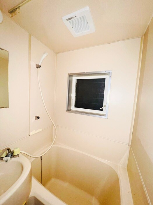 物件内観写真11　(バス／シャワールーム等)