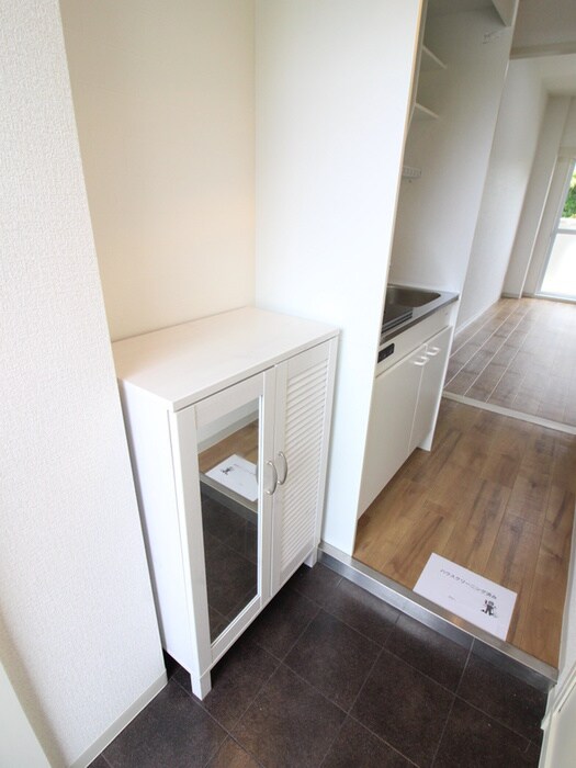 物件内観写真11　(靴箱)