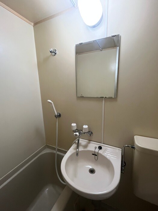 物件内観写真12　(洗面)