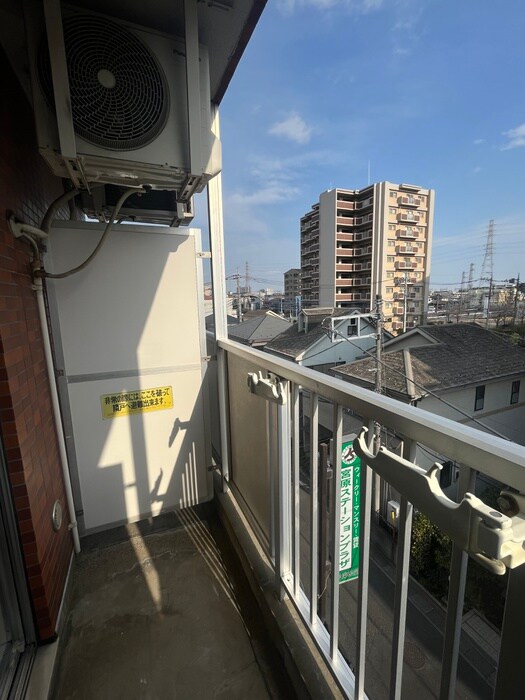 物件内観写真21　(室内からの展望)