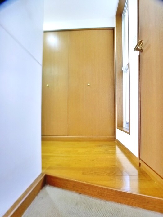 物件内観写真19　(玄関)