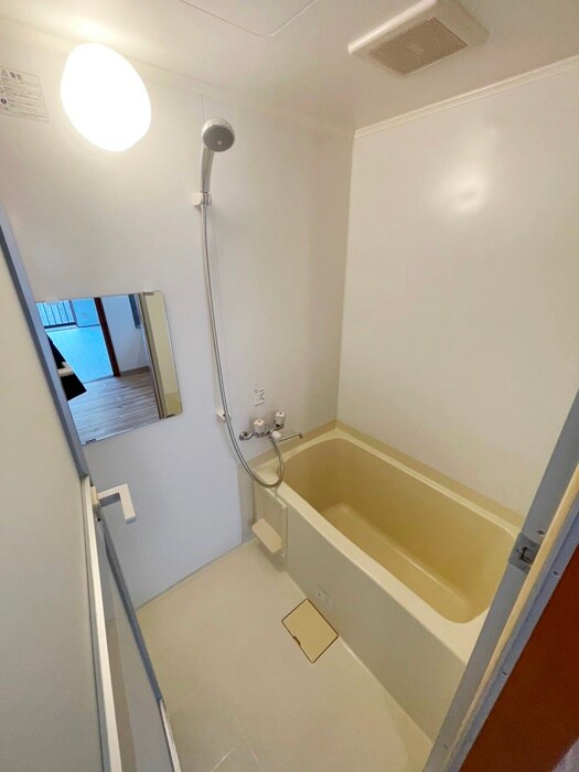 物件内観写真11　(バス／シャワールーム等)
