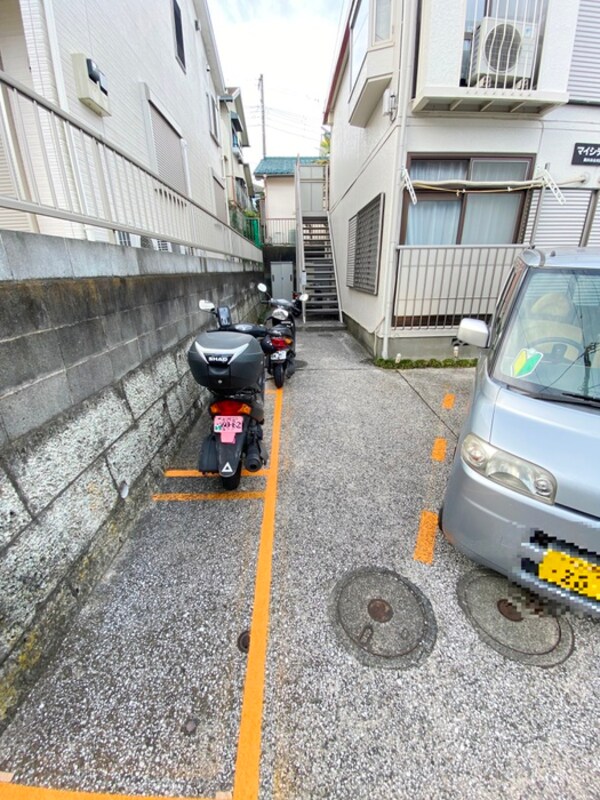バイク置き場