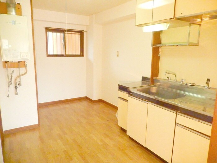 セラグリオ烏山のキッチン