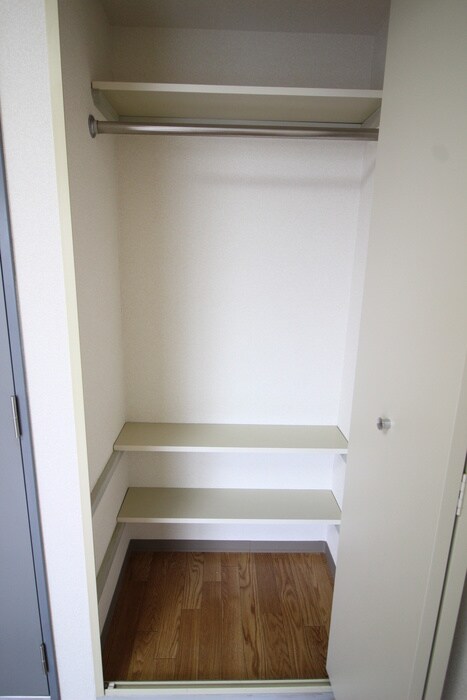 物件内観写真11　(収納)