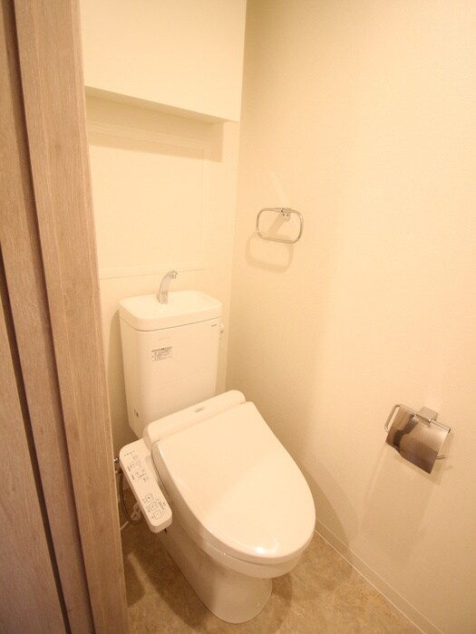 物件内観写真11　(トイレ)