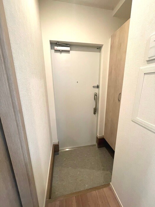 物件内観写真20　(玄関)