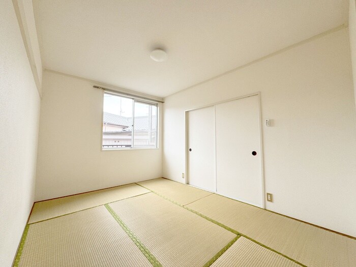 物件内観写真14　(居室)