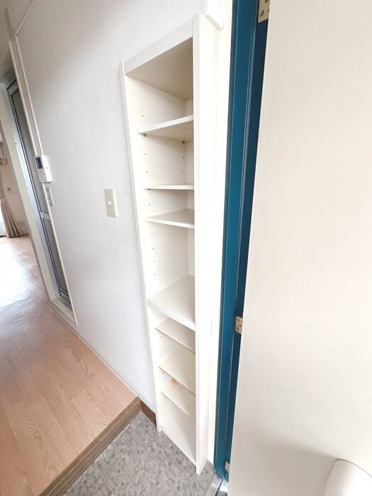 物件内観写真18　(靴箱)