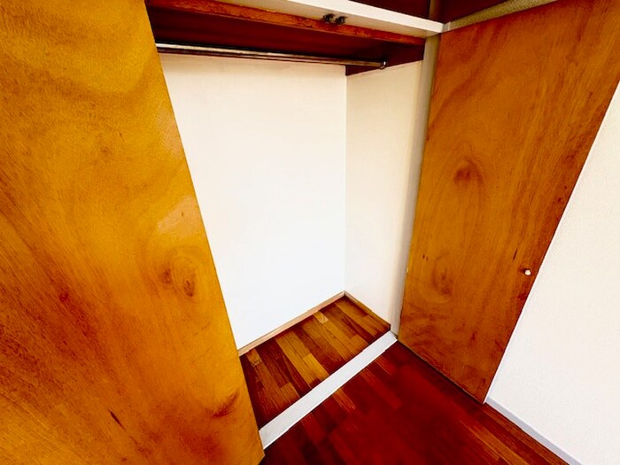 物件内観写真13　(収納)